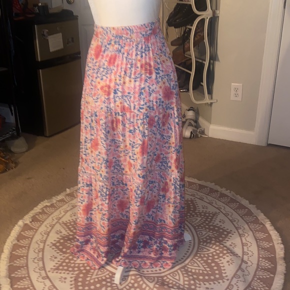 Floral Maxi Skirt NWOT - Picture 7 of 8